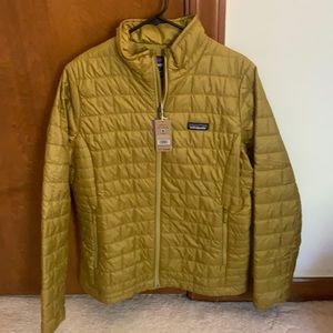 Patagonia nano puff jacket
